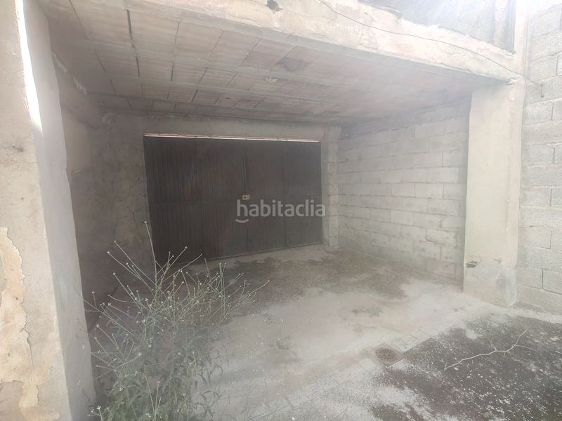 Foto fe940a45-67b0-4ac6-b4a9-3cd8e64cd979. Casa amb xemeneia a Caniles