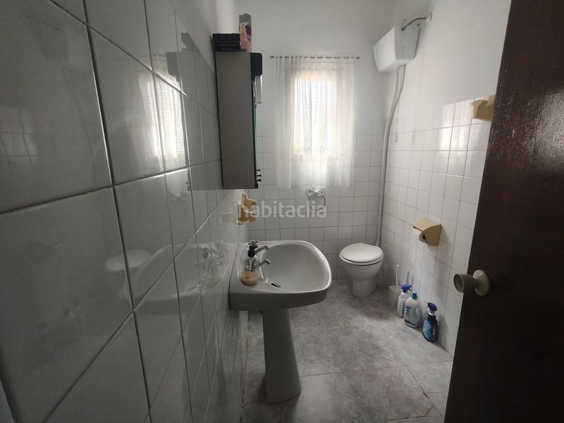 Foto 000ef11b-d9a2-43a2-bd05-2e01f39bd4fb. Casa con camino in Caniles