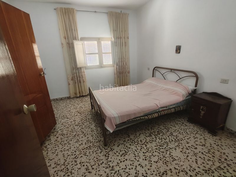 Foto 7be97b57-d9b0-42a7-8f7b-990633ab977f. Casa con camino in Caniles