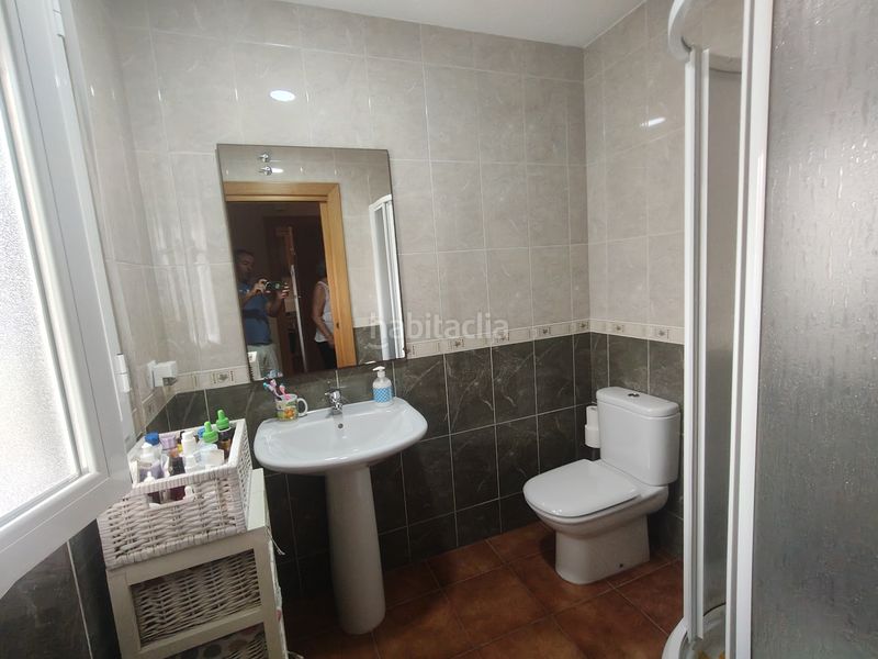 Foto a382e5a8-f368-4a96-a3f7-fdf3afdab3e9. Àtic a Baza