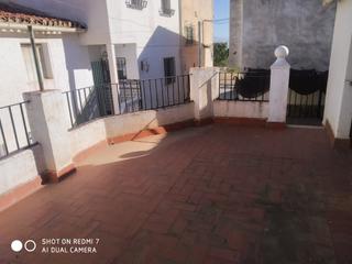 Casa  Calle fuente de san juan. 3 viviendas y cochera