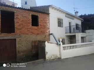 Casa  Calle san josé de bácor. Casa con cochera