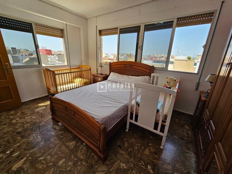 Foto 103d509b-0674-4a22-b047-c89c40f9f740. Piso duplex con terraza en Aldaia