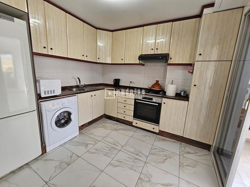 Foto 1240ccd7-8283-4f9d-8811-6195d00ef3a7. Piso duplex con terraza en Aldaia