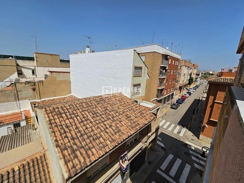 Foto 22e2ea3e-9dae-4e19-83e7-1e7638696ace. Piso duplex con terraza en Aldaia