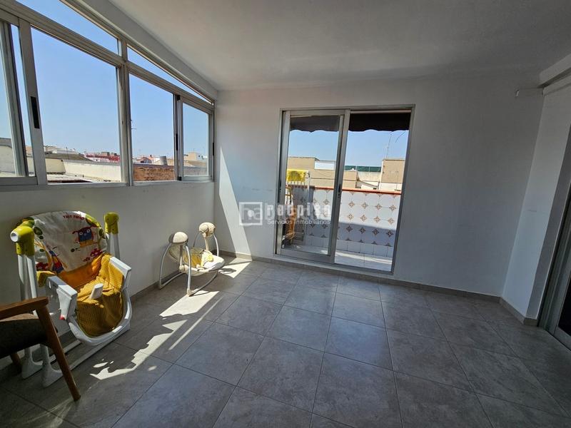 Foto 3e3d1ffc-87ec-4534-812b-1e1212a61dbd. Piso duplex con terraza en Aldaia
