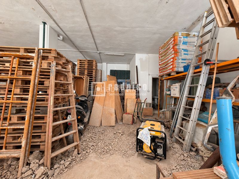 Foto fecb51d2-dff3-408b-8b66-013276e41a4c. Terreny residencial a Riba - roja de Túria