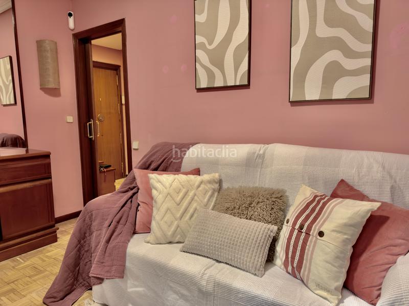 Foto b3cd922f-ef0b-4d97-b05b-0754bf380b54. Flat with heating in Acacias Madrid
