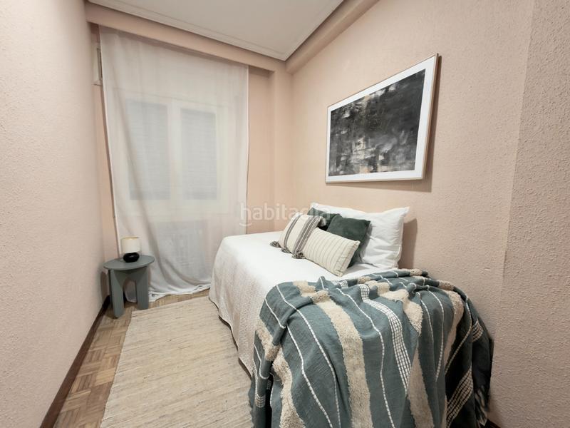 Foto c80ffc50-211d-421b-838b-cda391555ba0. Flat with heating in Acacias Madrid