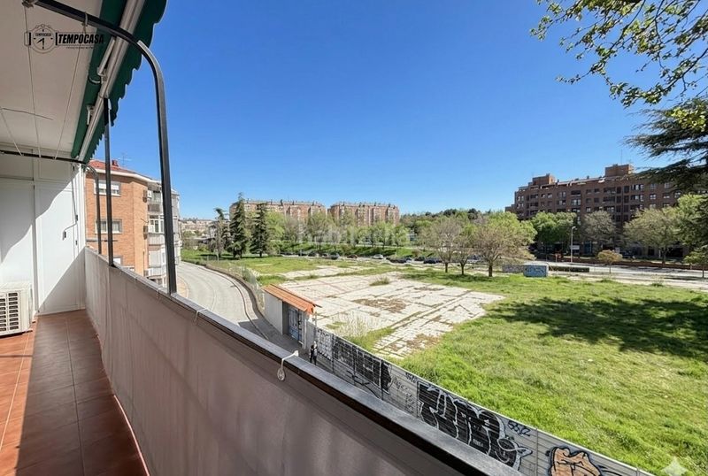 Foto e45756df-33cc-4c66-b813-f46e3add017b. Piso en Puerta del Ángel Madrid