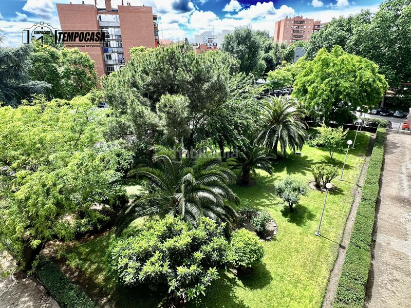Foto 2db92d57-42a7-4294-b6e7-85a795681b98. Piso en Vista Alegre Madrid