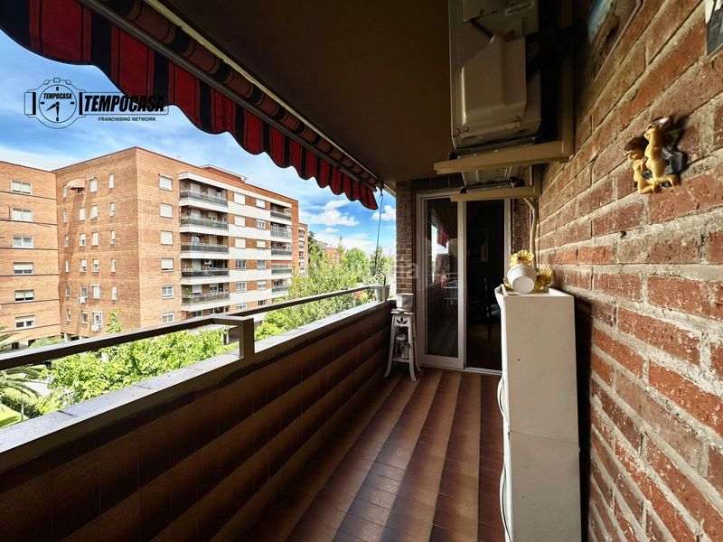 Foto 47b895d0-69e6-4a25-81ed-8b3487b7cb40. Piso en Vista Alegre Madrid
