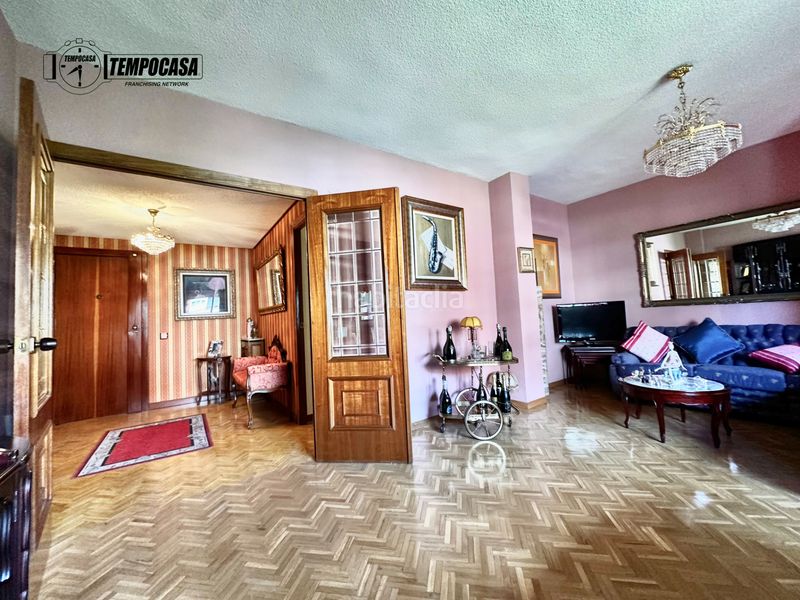 Foto af0d421e-abe8-431c-82b7-20df95149385. Piso en Vista Alegre Madrid