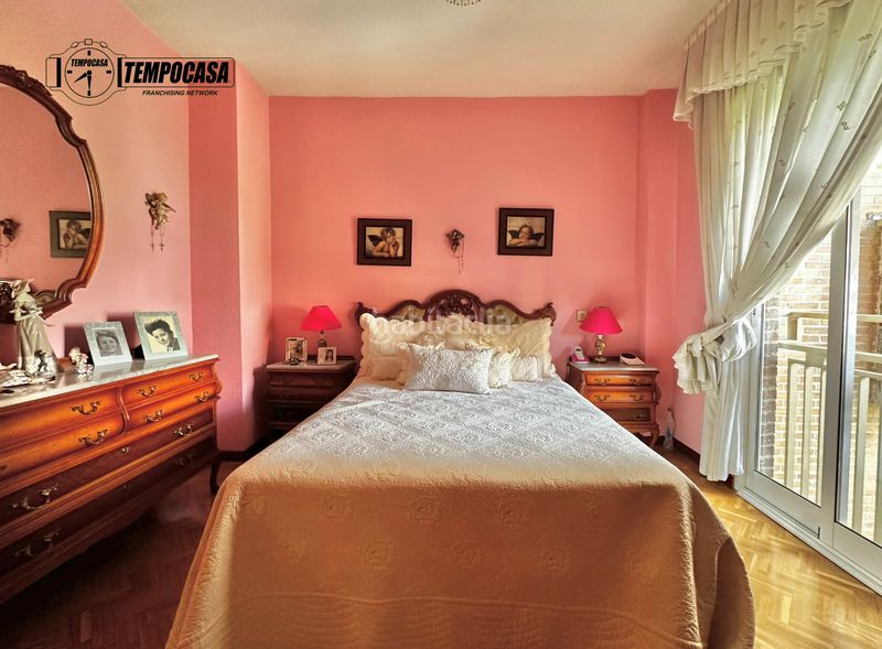 Foto bad7bf8a-8996-488e-b59f-241cffa8085a. Piso en Vista Alegre Madrid