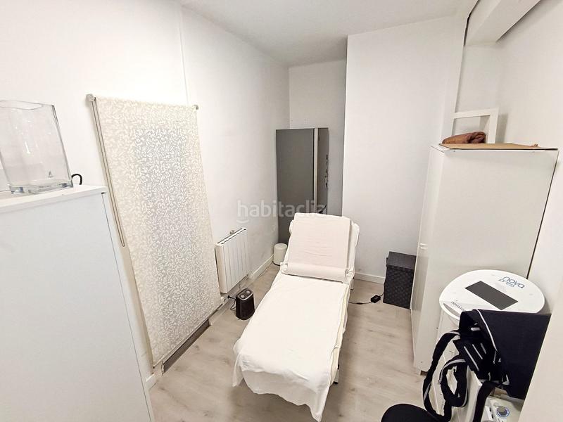 Foto 41cc449e-a3df-40d0-90bd-c20dddbae85e. Trapasso locale commerciale in Pallejà