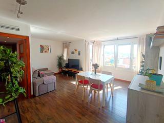 Appartement  Raseta. Impecable piso con balcón en molins de rei