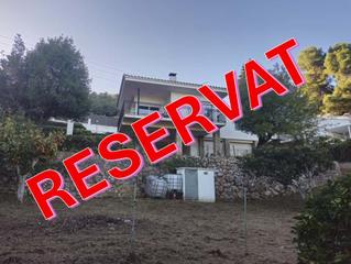 Casa a Vallirana. Casa a 4 viento en planta