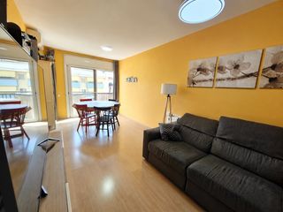 Appartement  Avinguda de barcelona. Ático dúplex con terraza y gran plaza de parking en molins de re