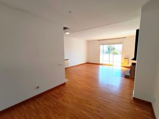 Lloguer Casa adossada a Molins de Rei. Casa en alquiler en molins de rei