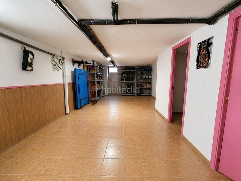 Foto dc617315-2990-4e95-aad9-353cfba6b981. Casa adossada amb calefacció aparcament a Castellbisbal