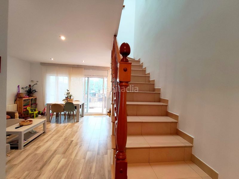 Foto feef0b6b-734d-4a43-a142-fe0f0cc57ce8. Casa adossada amb calefacció aparcament a Castellbisbal