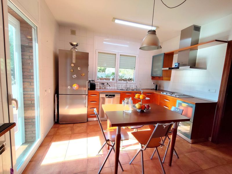 Foto f41b8b9d-ce13-4f2a-9b4c-f74ad7d6d81c. Casa amb calefacció aparcament a Palma de Cervelló (La)