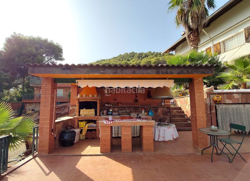 Foto 0a6e4318-ef25-4a19-aedb-3f78c748fde3. Casa amb calefacció aparcament piscina a Torrelles de Llobregat