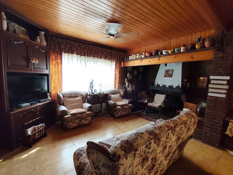 Foto f76237b3-063c-4f69-a8be-2dd39527e093. Casa amb calefacció aparcament piscina a Torrelles de Llobregat