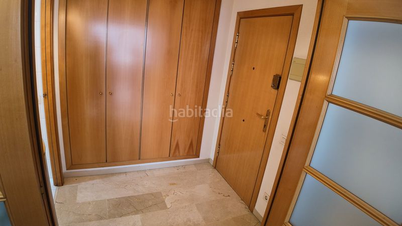 Foto f1566621-9371-488d-a1e6-cbc62e6a6fa9. Pis amb calefacció piscina a Molins de Rei