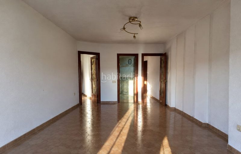 Foto aa9d472b-7308-41c5-93b4-8b7cceaf4d03. Piso  totalmente exterior 3 habitaciones 2 balcones en Molins de Rei