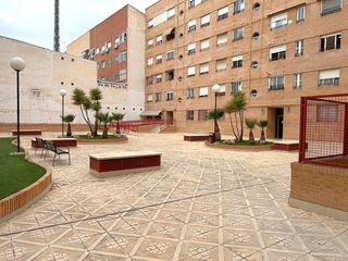 Miete Etagenwohnung  Calle moncayo. Alquiler a estudiantes