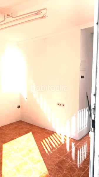 Foto e024b2e1-94d3-44e2-a893-8ad36806279e. Alquiler local comercial bajo comercial en Santa Maria de Gracia Murcia