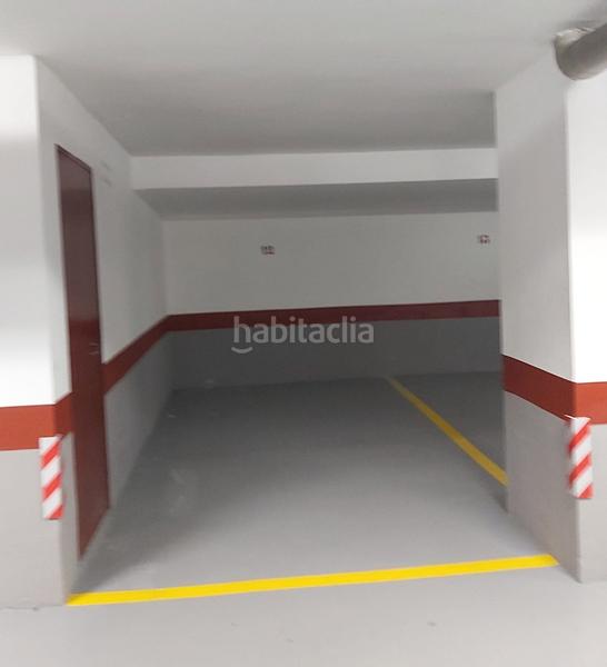 Foto 48050ccc-4ba3-4e35-96a4-7306bbeb092a. Alquiler parking coche en avenida marqués de los vélez 38 garaje en el centro en Murcia