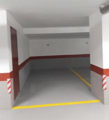 Parking coche en Avenida Marqués de Los Vélez 38