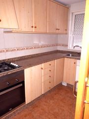 Location Appartement  Calle pina. Alquiler a estudiantes