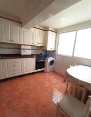 Miete Etagenwohnung  Calle navarra. Alquiler a estudiantes