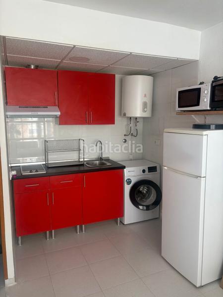 Foto edbd07d9-f940-43ed-8de2-32dfe78b661a. Alquiler estudio en calle vista alegre 1 alquiler a estudiantes en Murcia