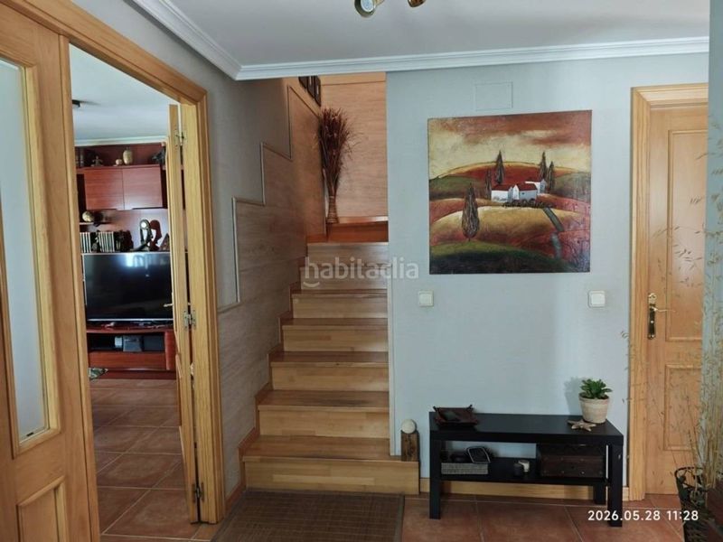 Foto 87e07a5f-181f-456f-99a3-bd6ebc663f7c. Casa aparellada amb calefacció aparcament a La Montaña - El Cortijo Aranjuez