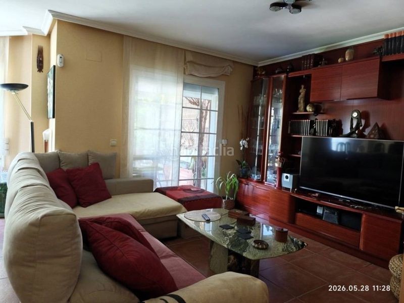 Foto c6415322-5778-45fa-b21d-4289861b0aeb. Casa aparellada amb calefacció aparcament a La Montaña - El Cortijo Aranjuez