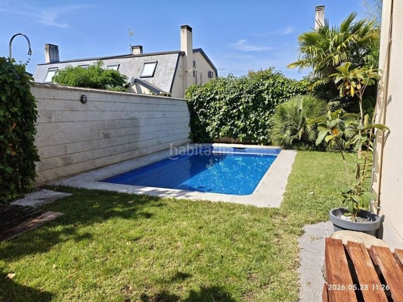 Foto f544682b-b615-4962-9e46-0ac8e8217a03. Casa aparellada amb calefacció aparcament a La Montaña - El Cortijo Aranjuez