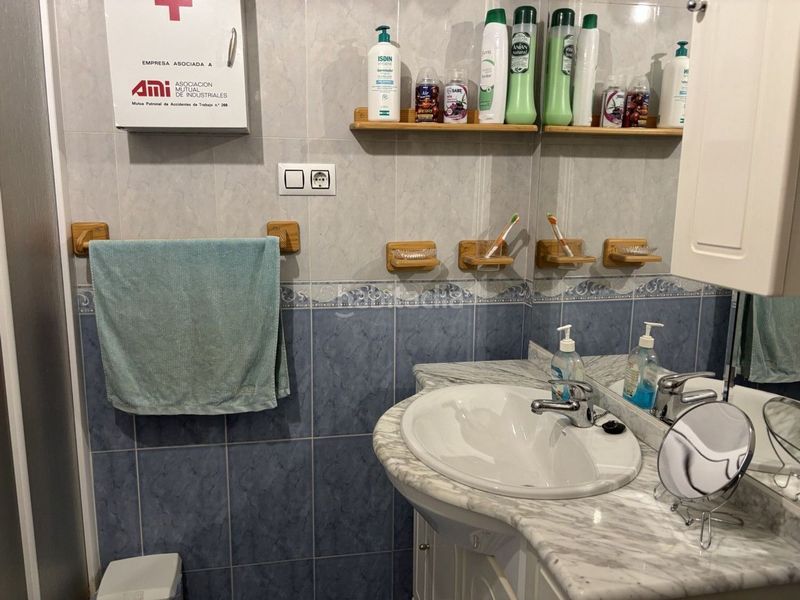 Foto f6b8c0a8-84f6-4b9f-a5cd-cf65e7061047. Xalet a Gálvez