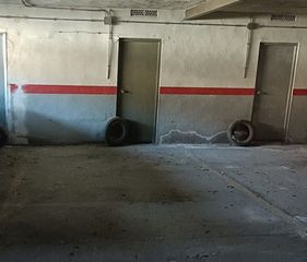 Autoparkplatz in Avenida perdices 20