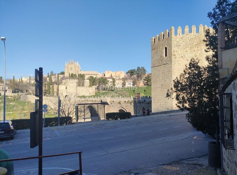 Foto 2f091a49-d6b1-46c5-84f3-5d404edf8d69. Finca rústica a de san jerónimo 5 a Los Cigarrales-La Bastida Toledo