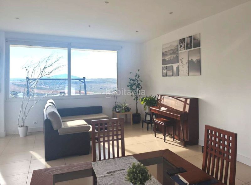 Foto 731fecff-a45a-4648-afce-7d34befe1a4c. Xalet a avenida del aguila real 116 a Layos