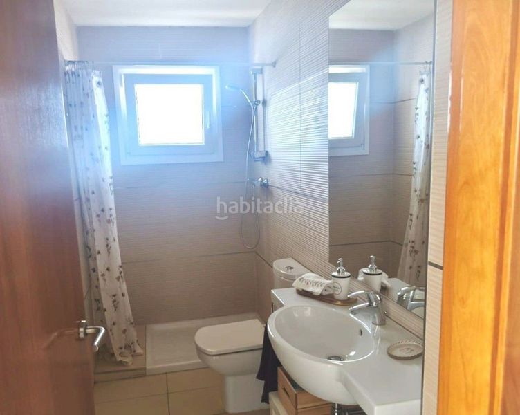 Foto c3246205-289e-4811-91ac-b6e9f219b382. Xalet a avenida del aguila real 116 a Layos