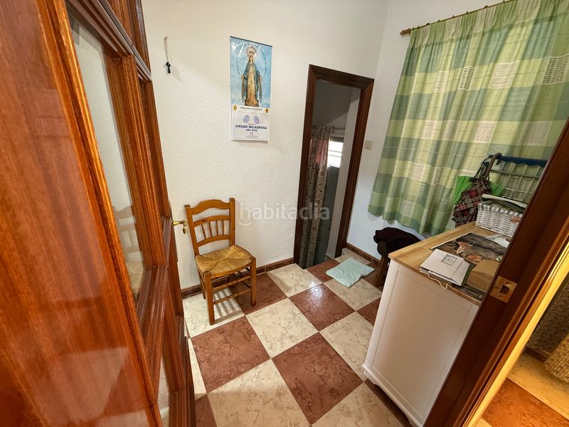 Foto e1e957e0-5406-4054-8bb1-ba47c4c57c77. Casa adossada a Castillo de Locubín