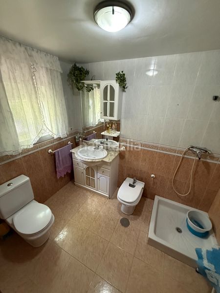 Foto 0cee4f85-7865-4b39-ac02-50993f7bfbc2. Casa amb calefacció aparcament a Alcalá la Real