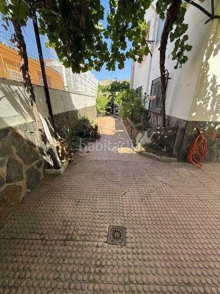 Foto 9ba3f0a3-d7f9-4297-8e36-7920fad3ce82. Casa amb xemeneia calefacció aparcament a Alcalá la Real