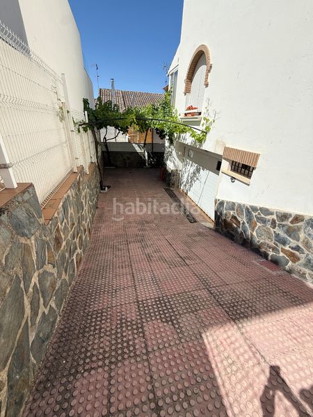 Foto d30d0f02-feb5-4911-92a7-8f82630b3600. Casa amb xemeneia calefacció aparcament a Alcalá la Real