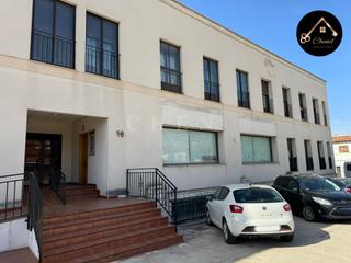 Location Local commercial  Calle carretera de madrid